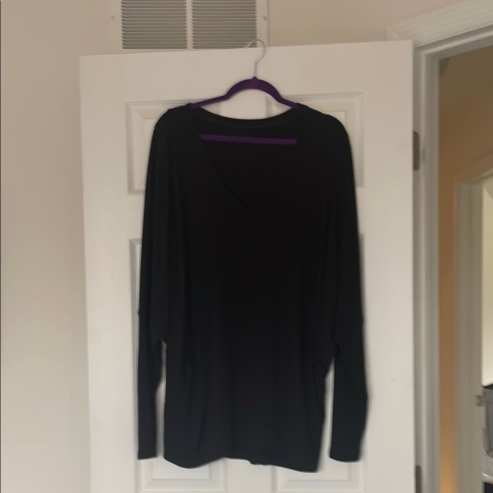 Black tunic Sweater